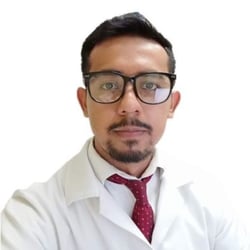 asistente virtual médico con IA, Dr. Francisco Javier Utrera Jiménez