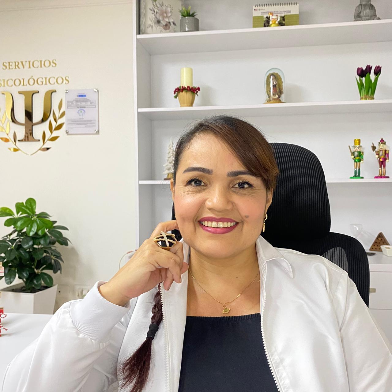 Dora Caicedo